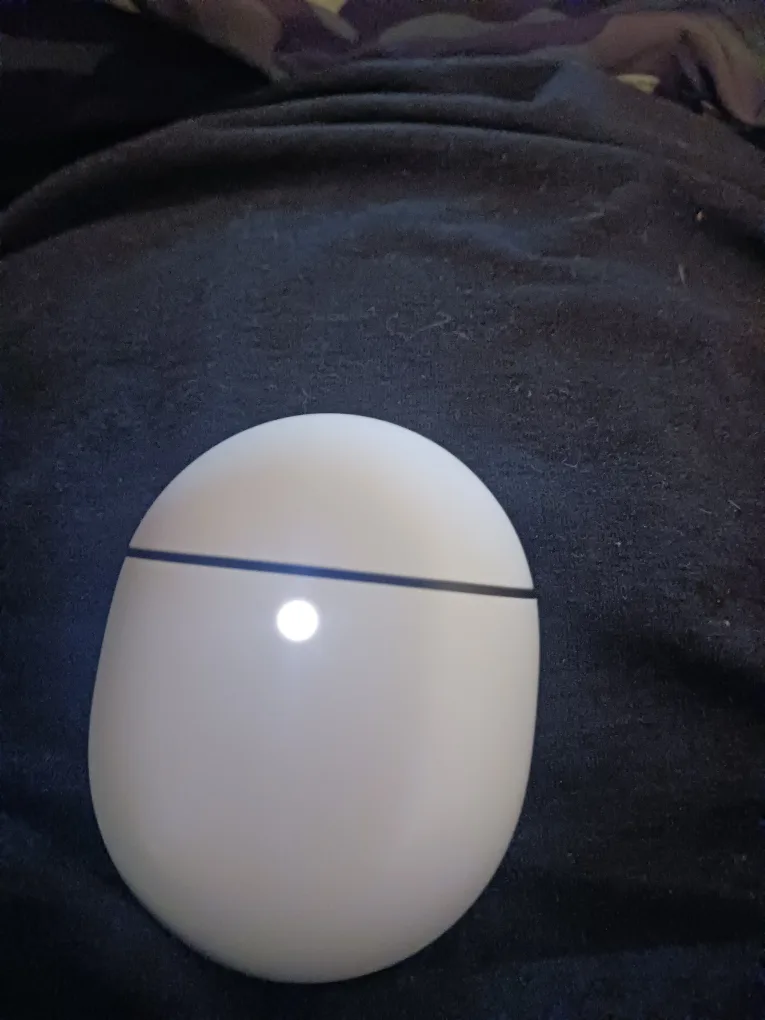 Google Pixel Buds Pro Case - White thumbnail