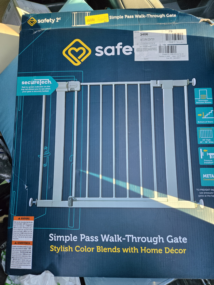 Safety 1st Simple Pass Walk-Through Gate