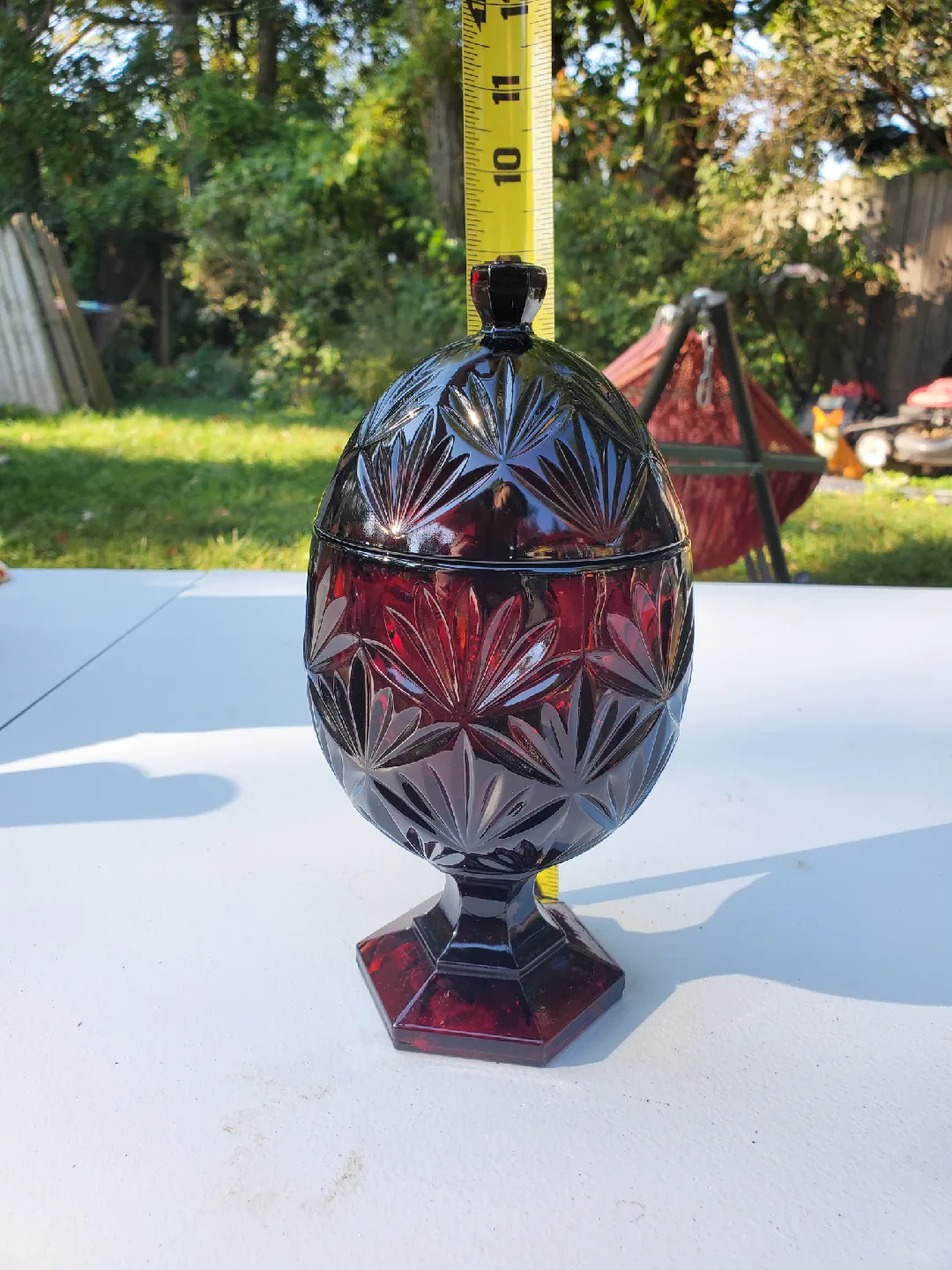 Red Glass Candy Dish with Lid image indicator(5)
