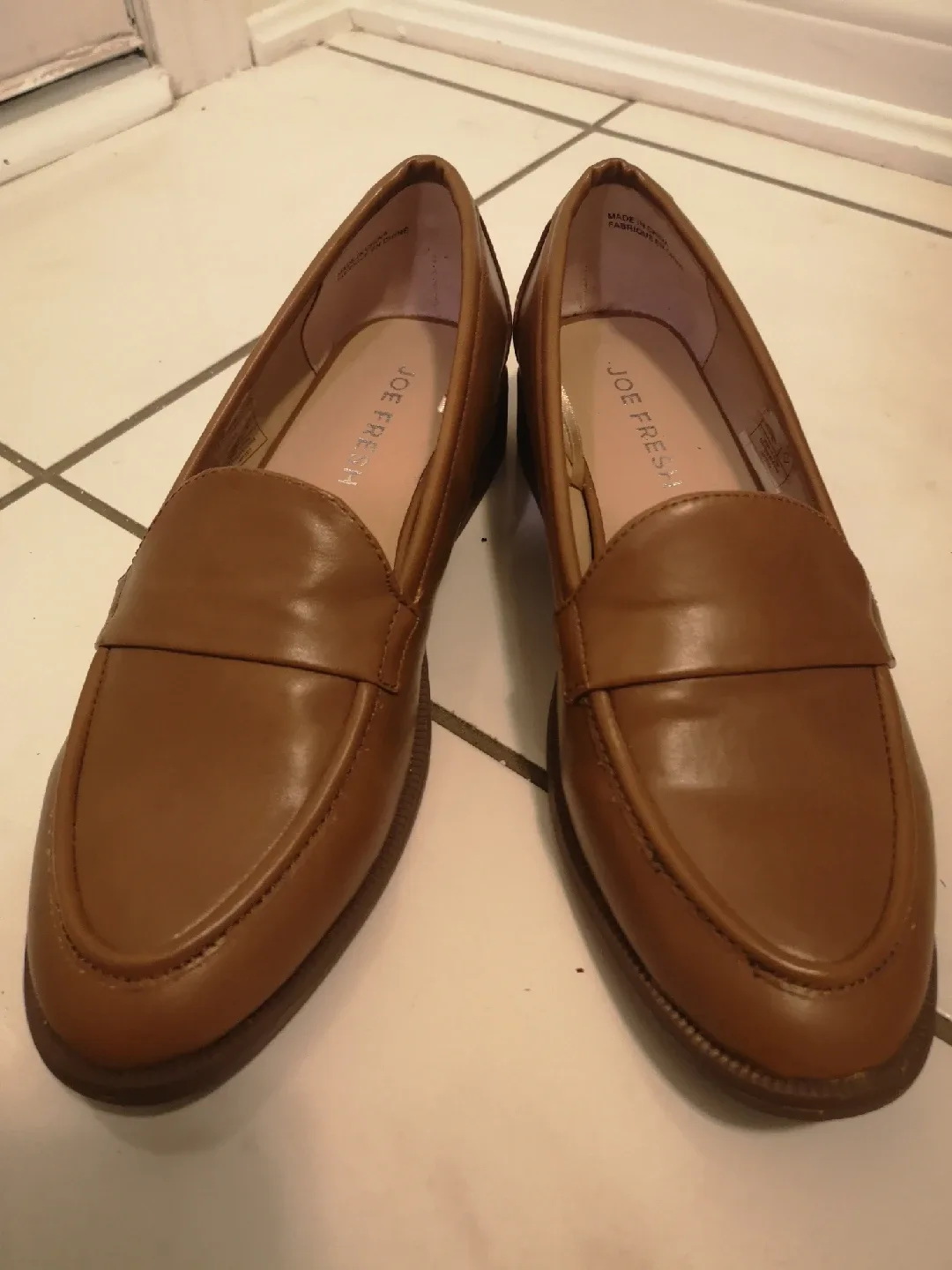 Joe Fresh Brown Loafers - Size 6 image indicator(2)