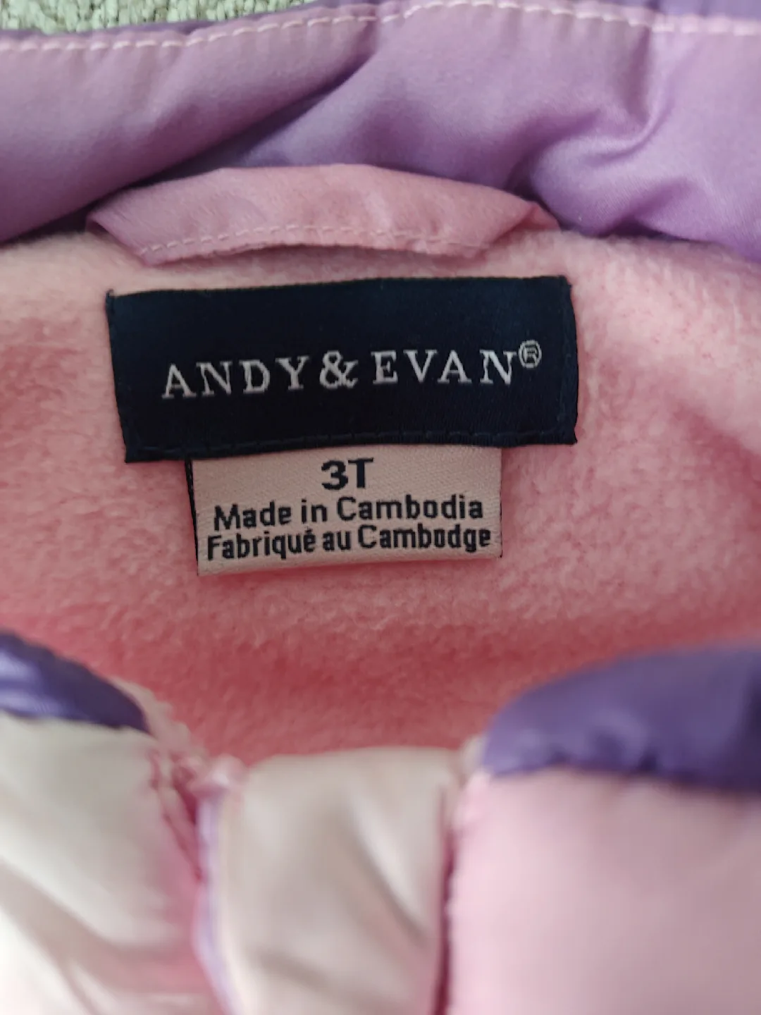 Andy & Evan Puffer Vest - Size 3T image indicator(3)