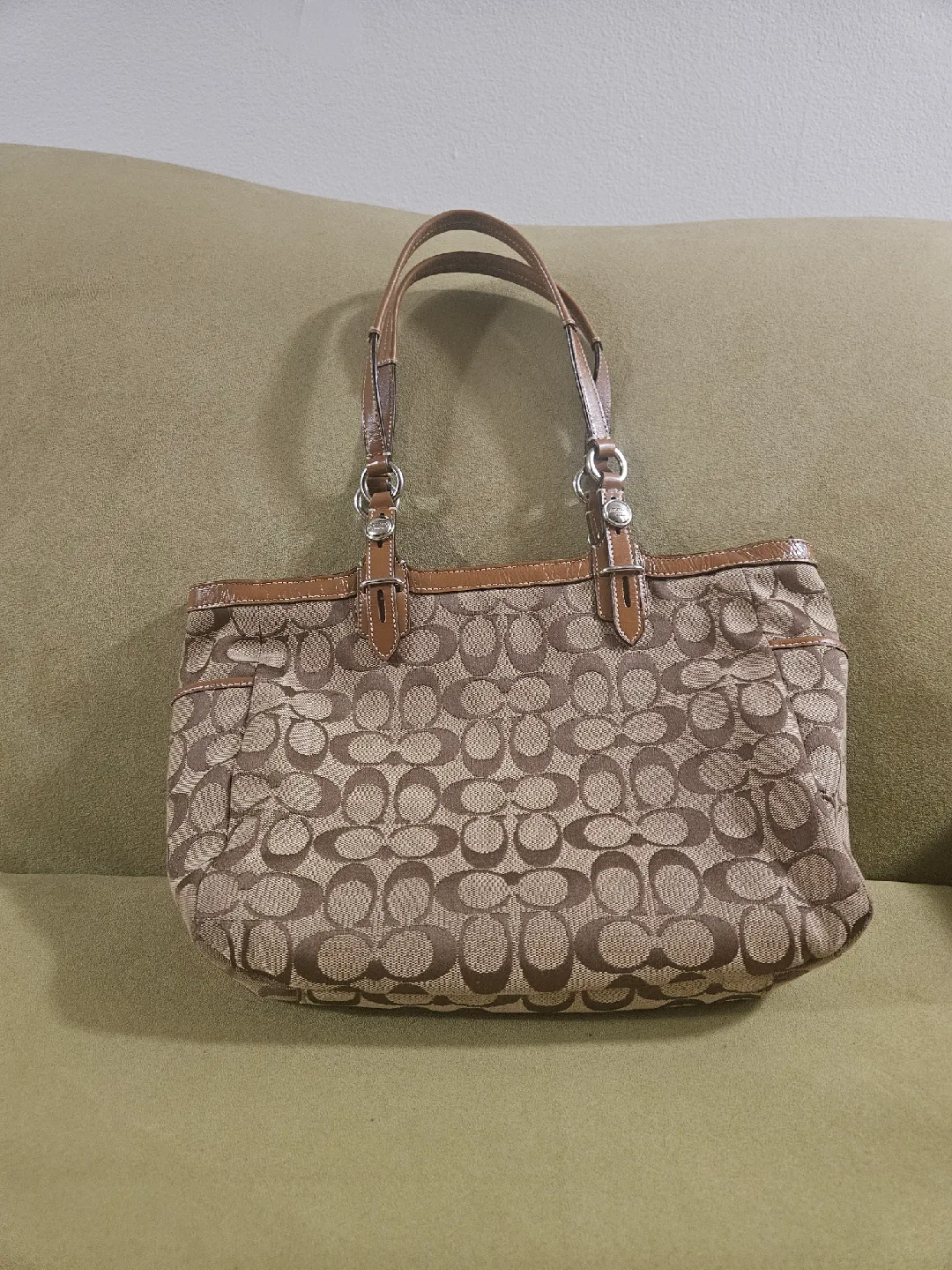 Coach Signature Tote Bag image indicator(3)