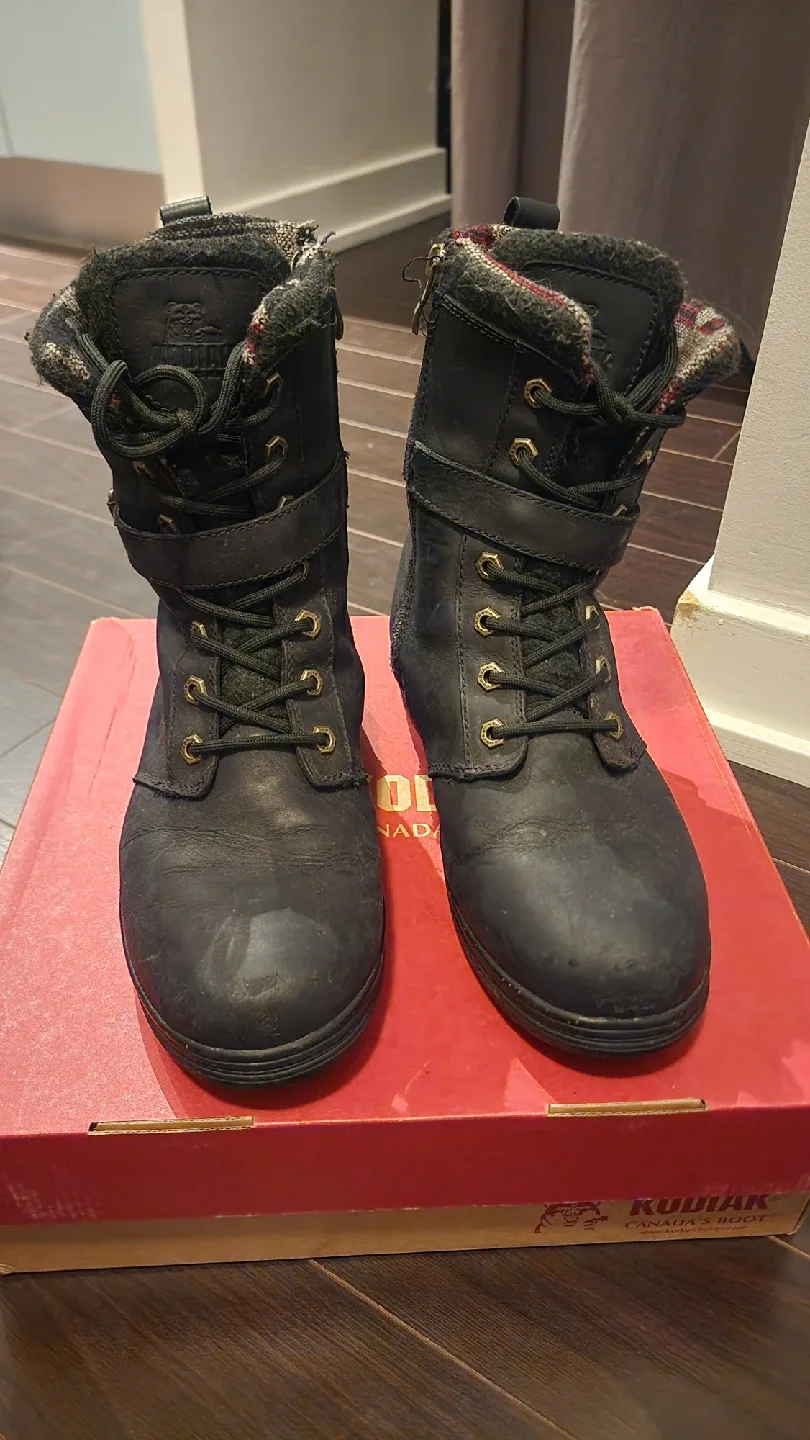 Kodiak Froste Black Women's Winter Boots - Size 9 image indicator(6)