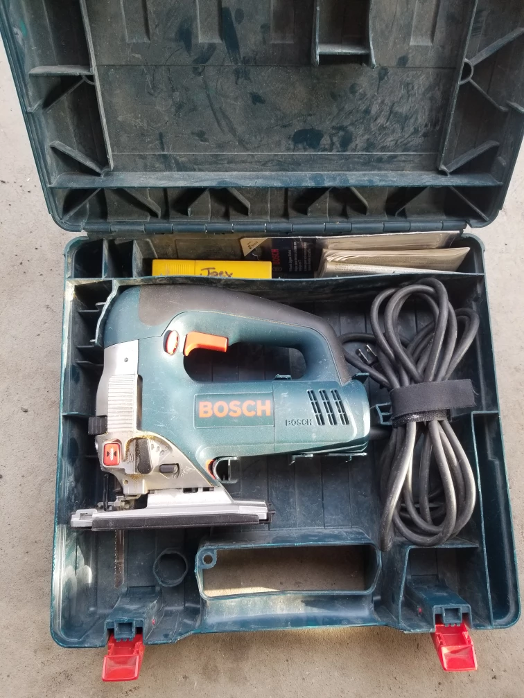 Bosch Jigsaw with Case