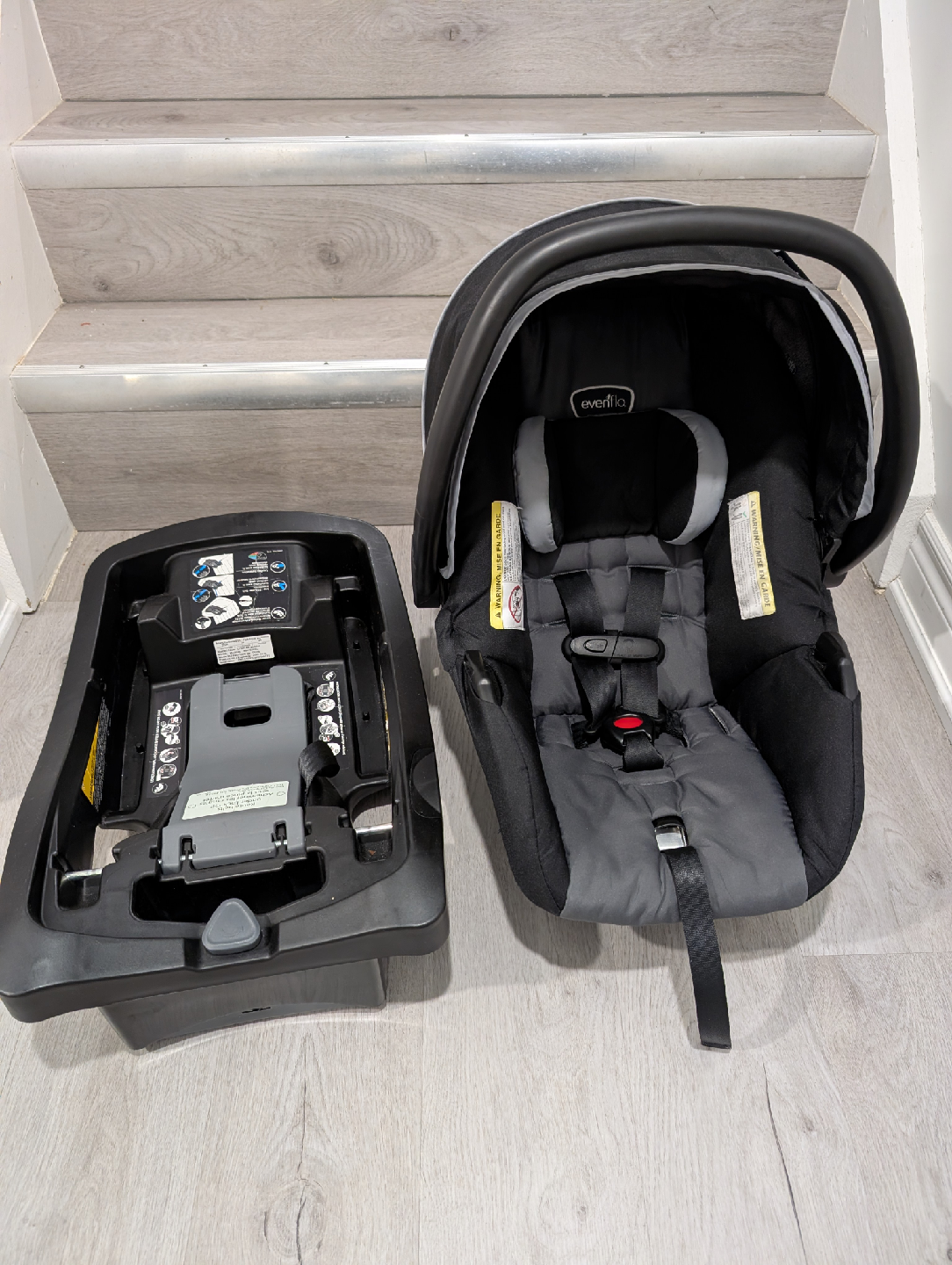 Evenflo Infant Car Seat - photo 3