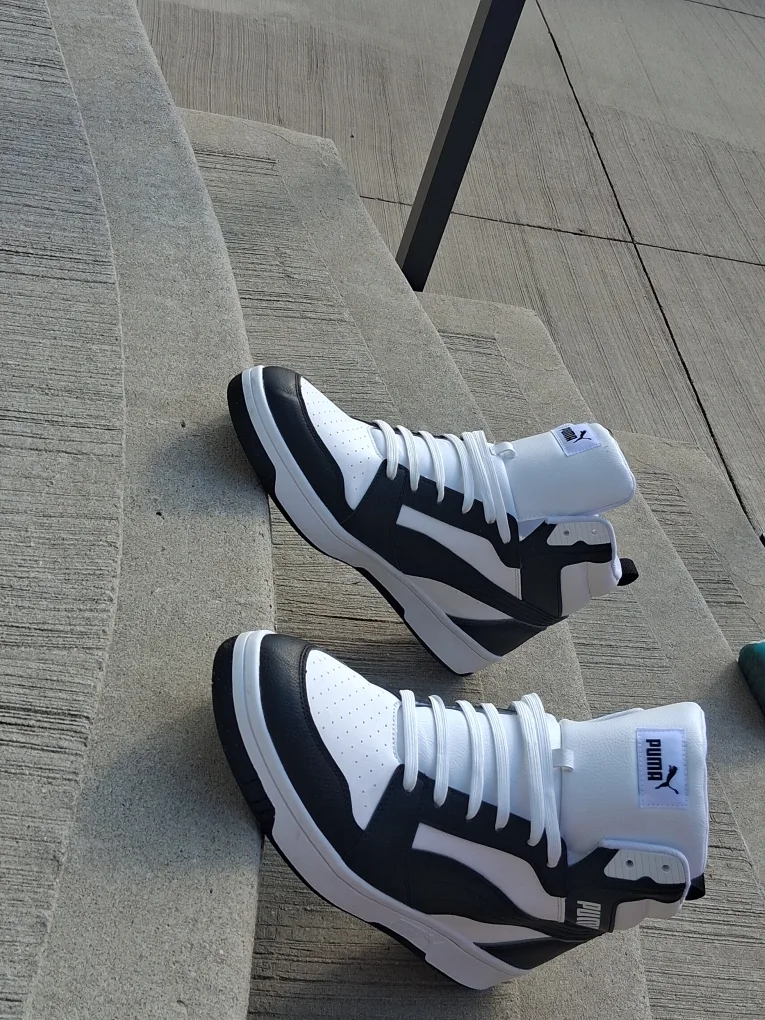 Puma Rebound V6 Mid-Top Sneakers image indicator(6)