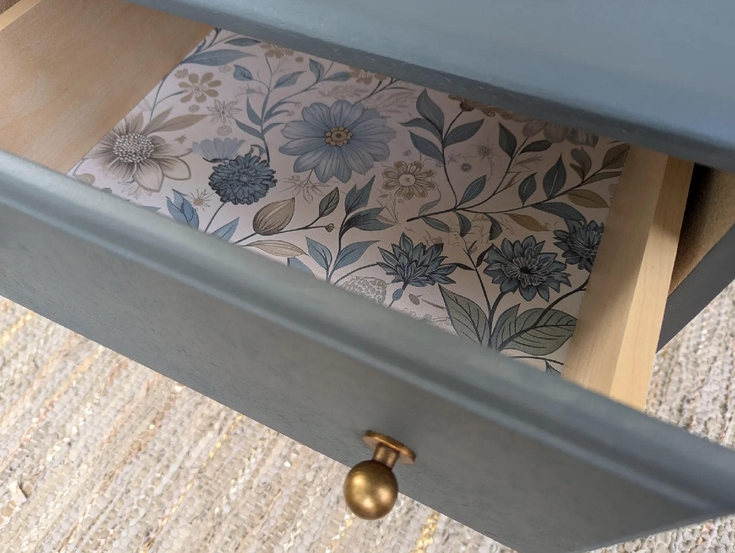 Newly refinished night stand with floral embossing (single) image indicator(5)