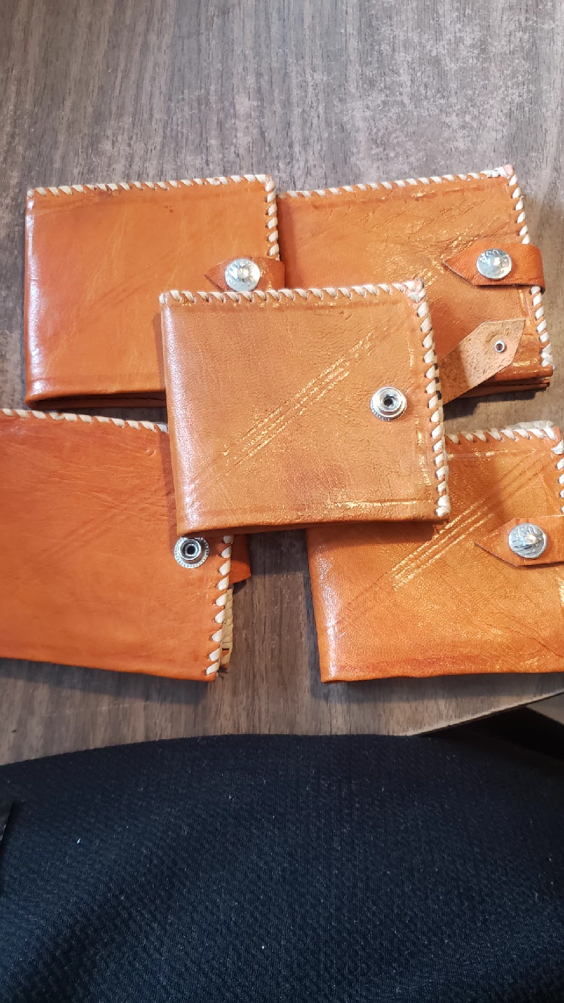 Handmade Leather Wallet from Nigeria 2$ each as is - photo 3