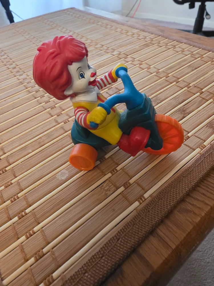Vintage Ronald McDonald Tricycle Figurine image indicator(2)