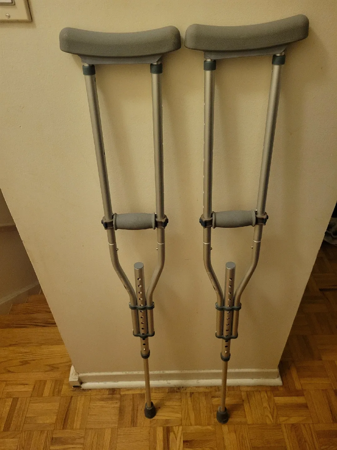 Adjustable Aluminum Crutches - Pair