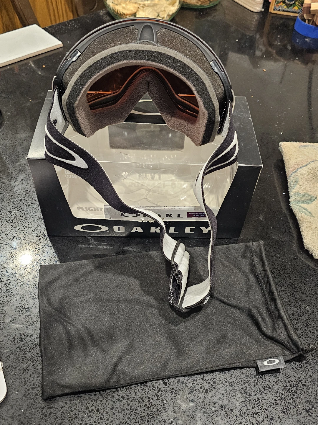 Oakley Flight Deck L Matte Black Prizm Sapphire Goggles - photo 3