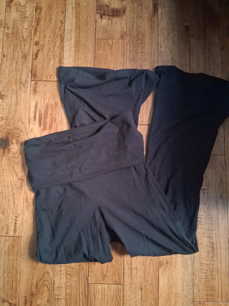 flared yoga pants thumbnail
