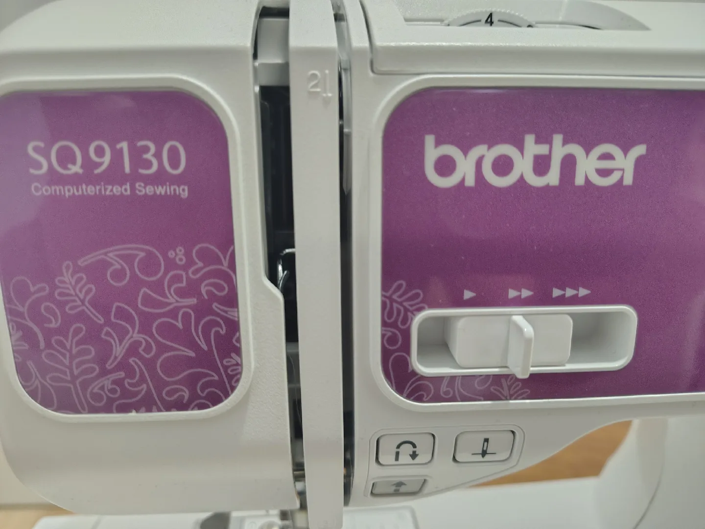 Brother SQ9130 Computerized Sewing & Quilting Machine image indicator(4)