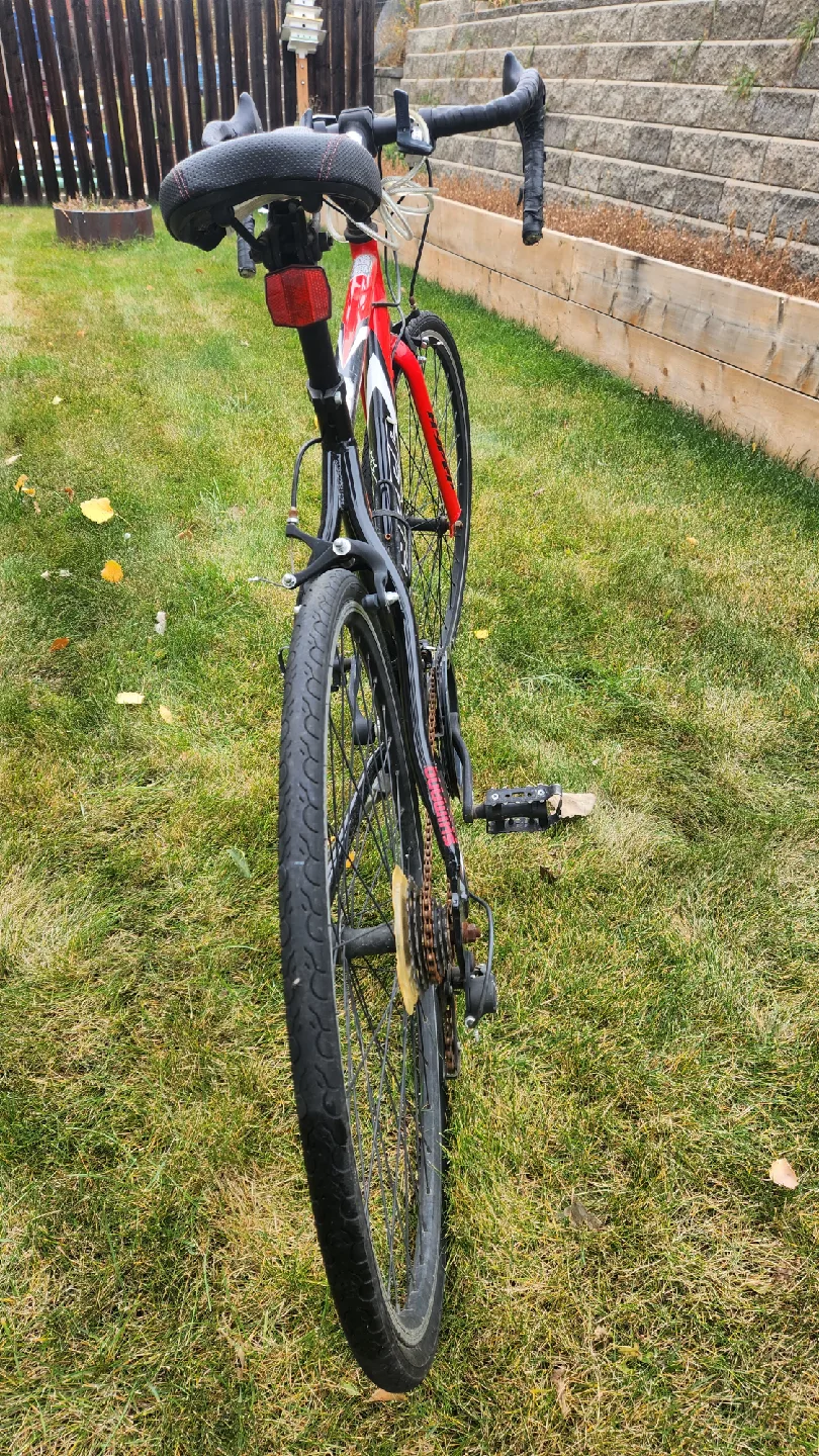 USED Supercycle  Road Bike - Red/Black image indicator(4)