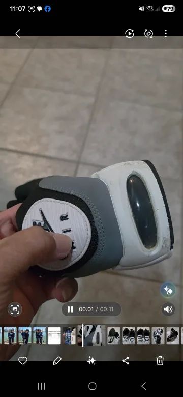 Nike Air Max 90 - Black/Grey image indicator(2)