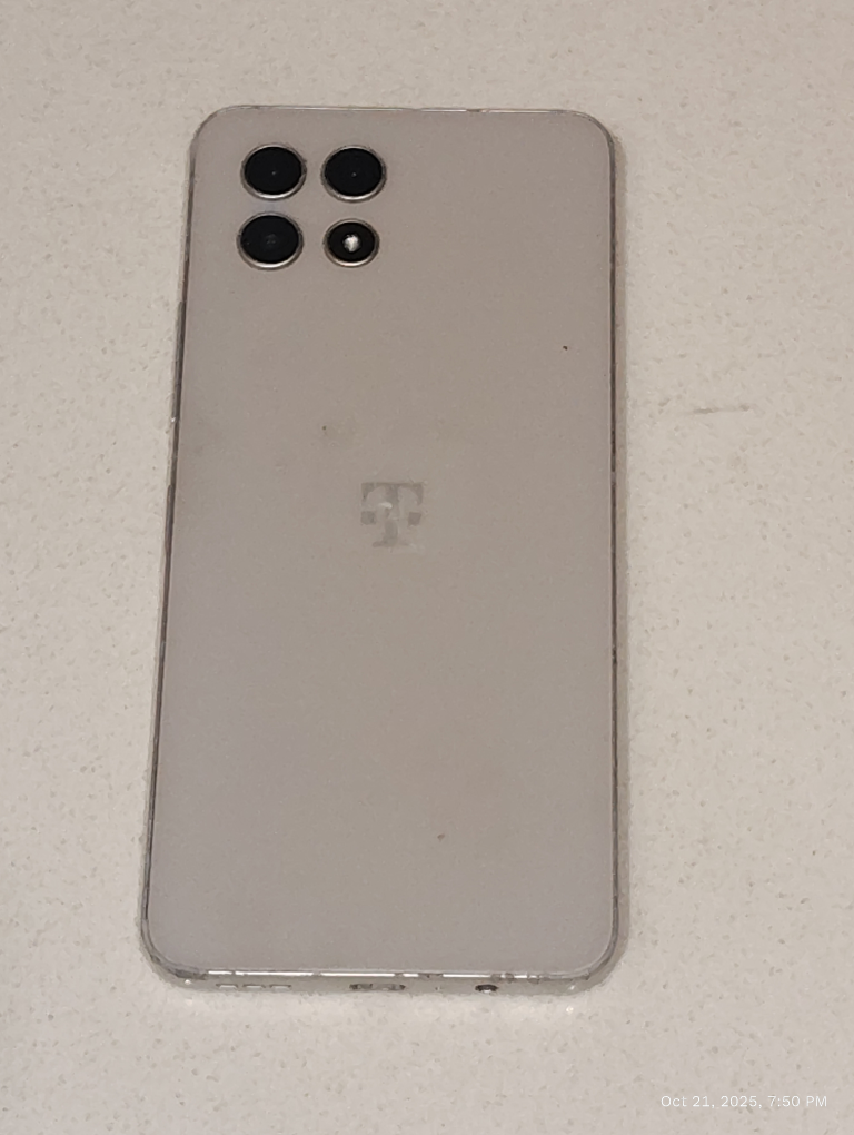 T-Mobile REVVL 6 Pro 5G - Cracked Screen - photo 2