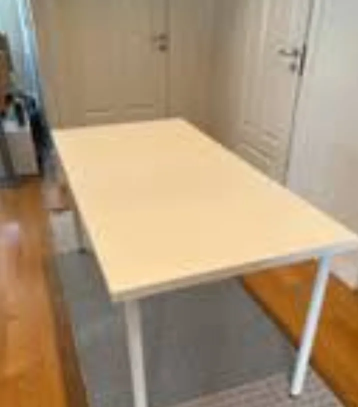 desk and chair image indicator(2)