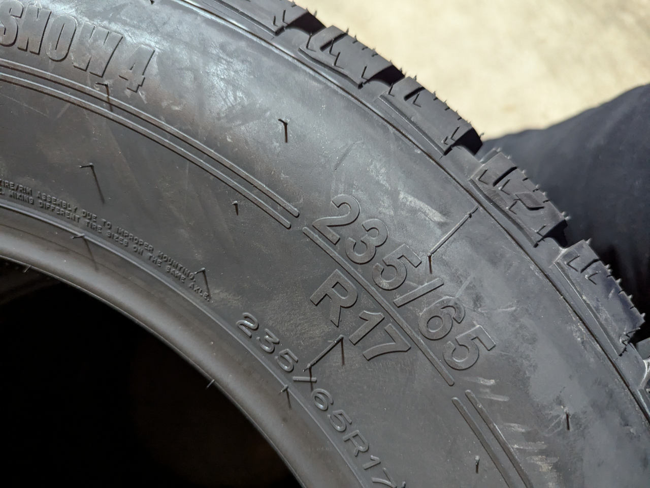 Uniroyal Tiger Paw Ice & Snow 4 Tires - 235/65R17 - photo 4