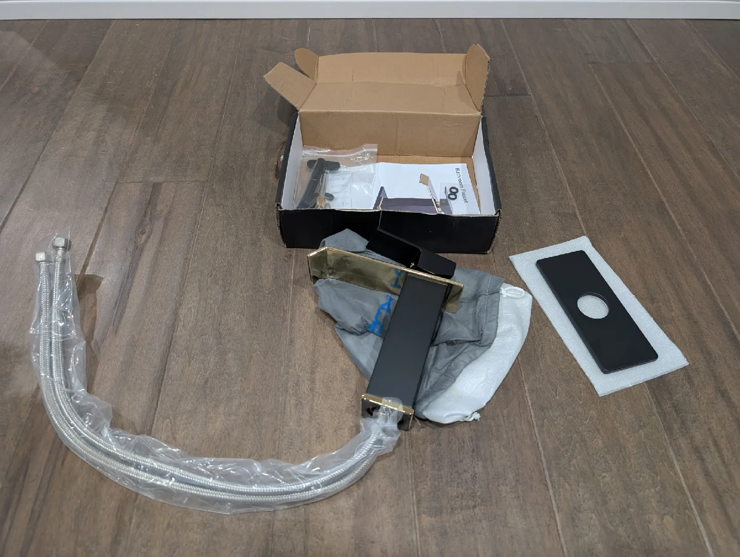 Brand New Bathroom Waterfall Faucet For Sale image indicator(2)