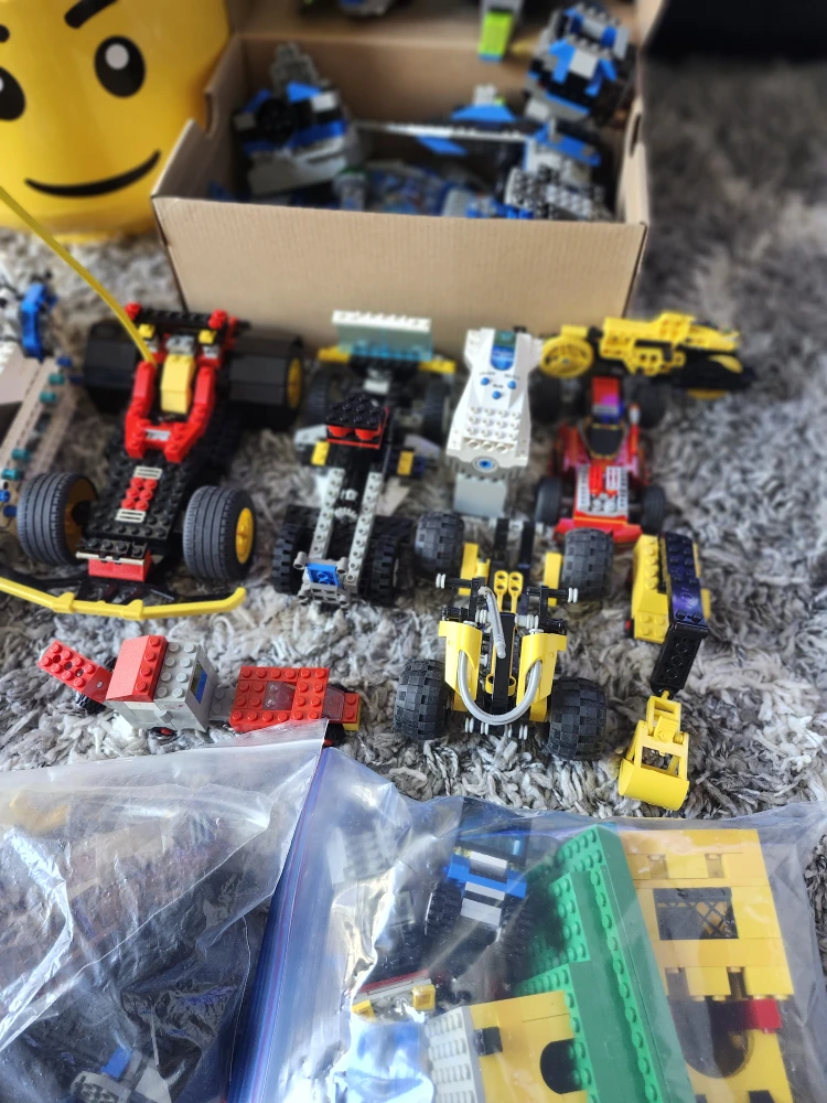 VINTAGE LEGO COLLECTION LOT - photo 4