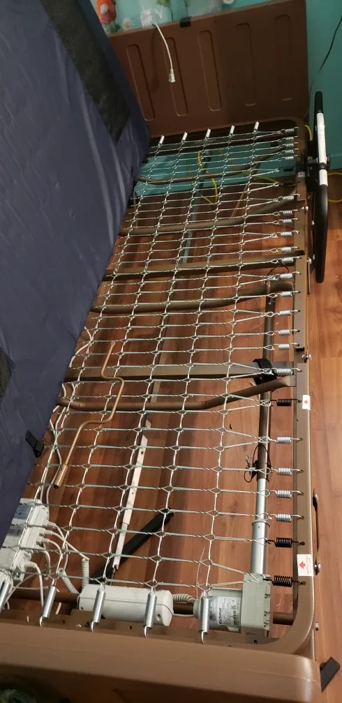 Drive Medical Electric Hospital Bed image indicator(4)