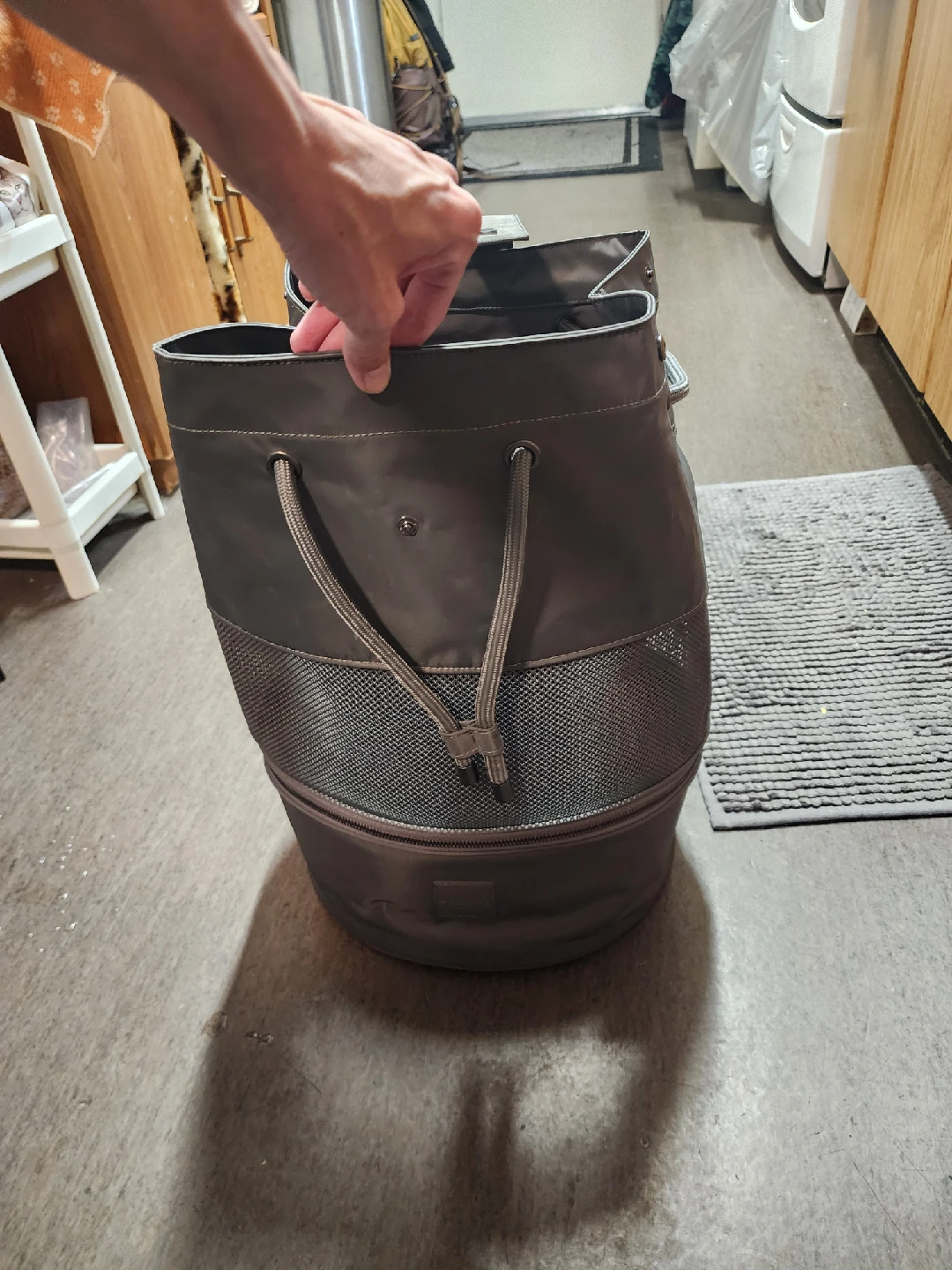Poppy & Peonies Backpack - Grey🥕🥕🥕