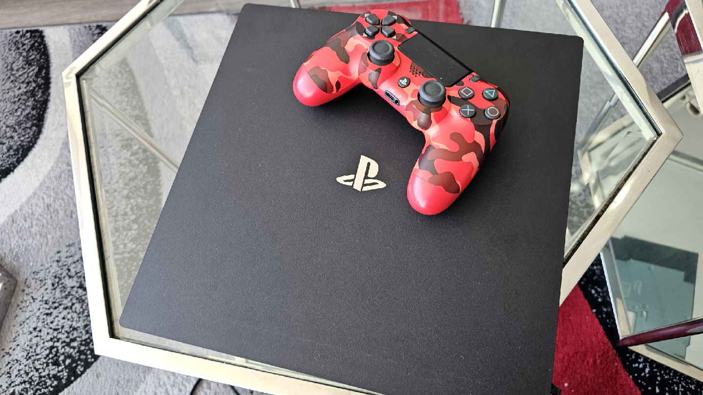 PlayStation 4 PRO, 1TB with Red Camo Controller & charging dock - photo 5
