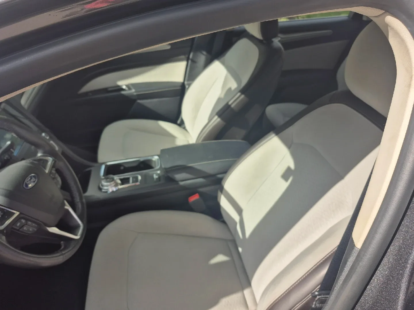 2019 Ford Fusion SE - 37,236kms image indicator(7)