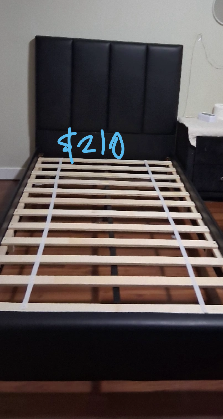 twin Bed with twin mattress make an offer