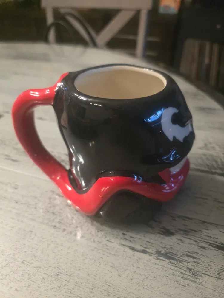 Marvel Venom Sculpted Ceramic Mug image indicator(2)