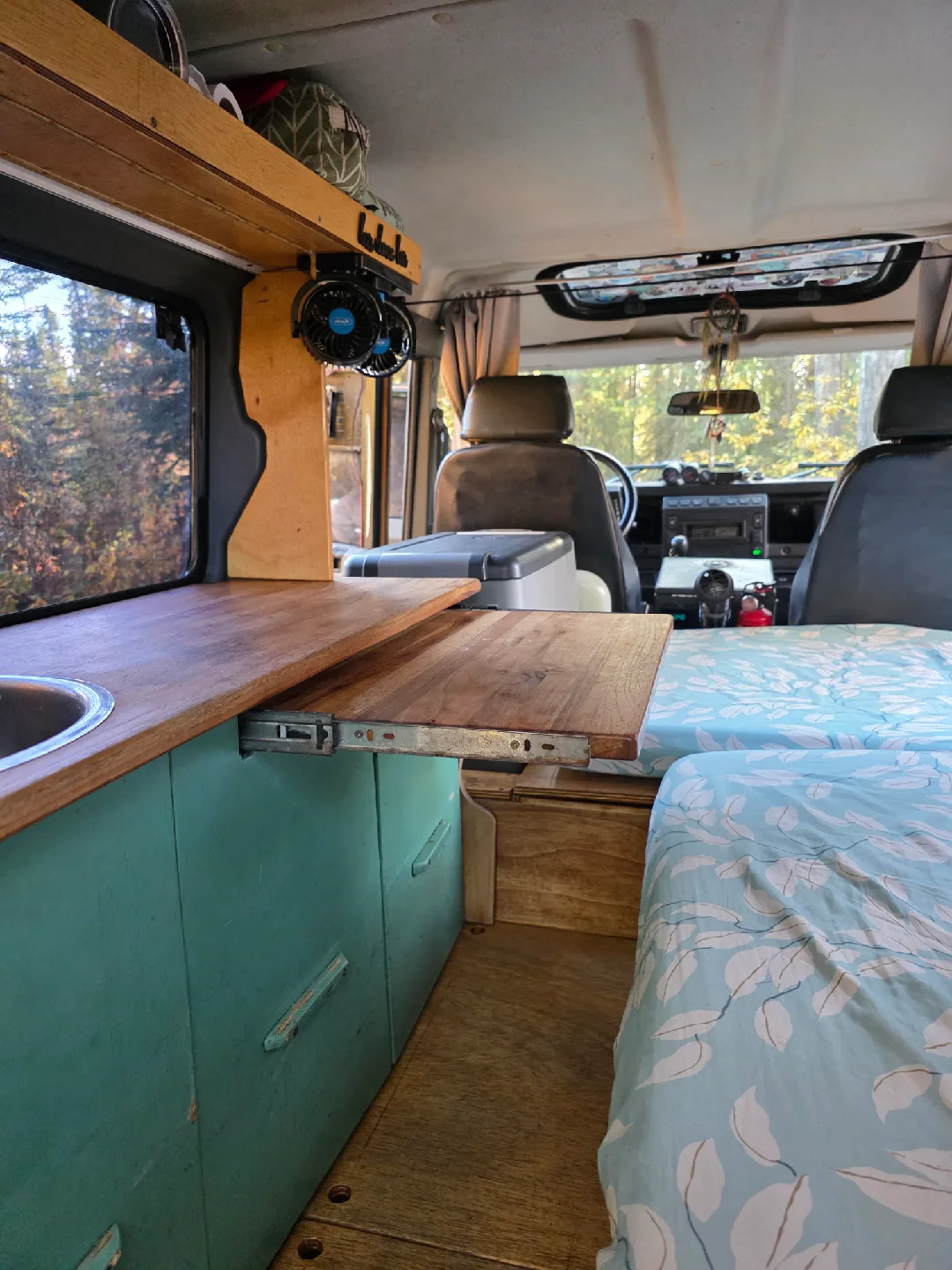 Land Rover Defender 300TDI camper image indicator(10)