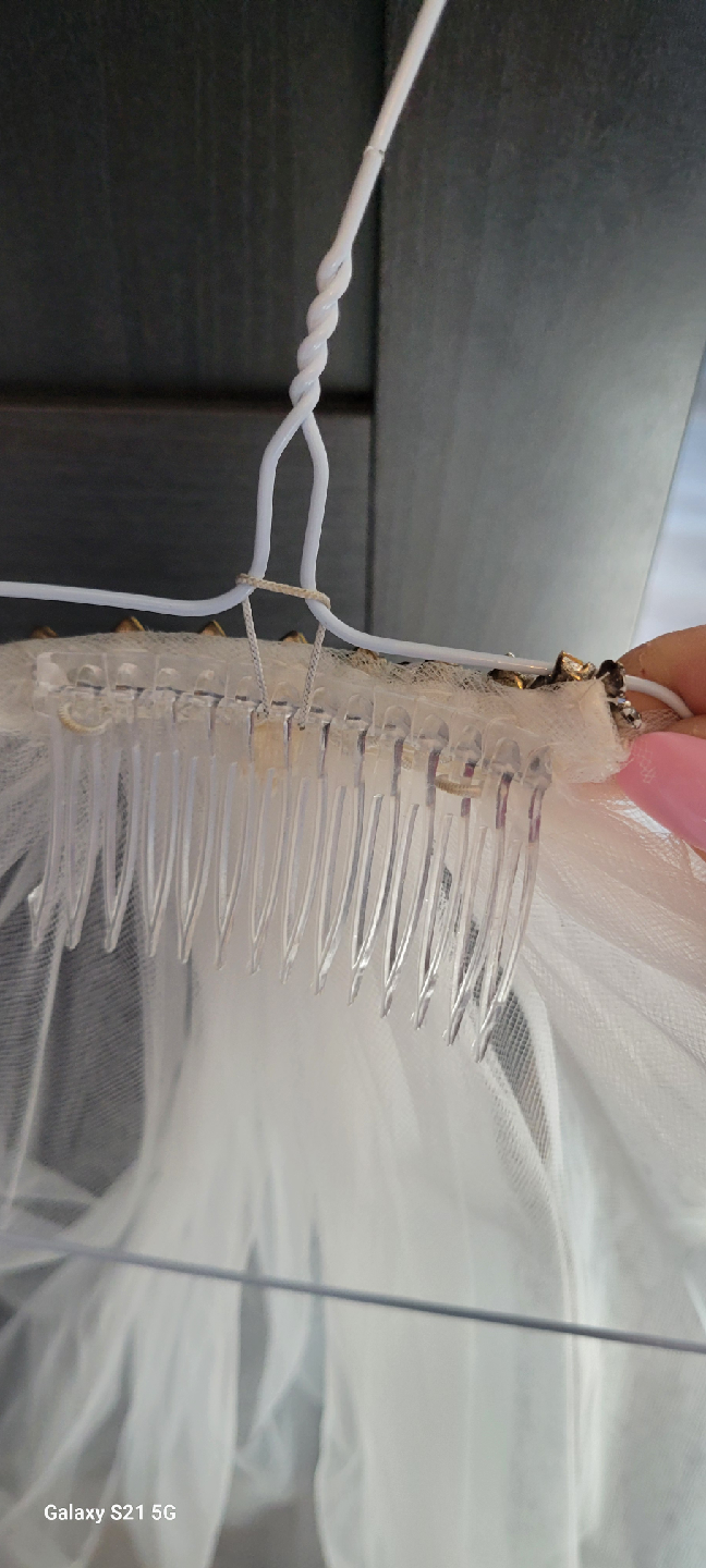 Wedding Veil with Rhinestone Detail - photo 3