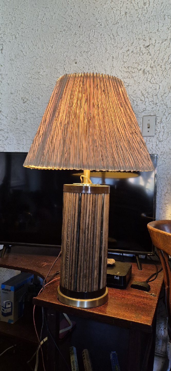 Vintage Style Wooden Table Lamp - photo 4
