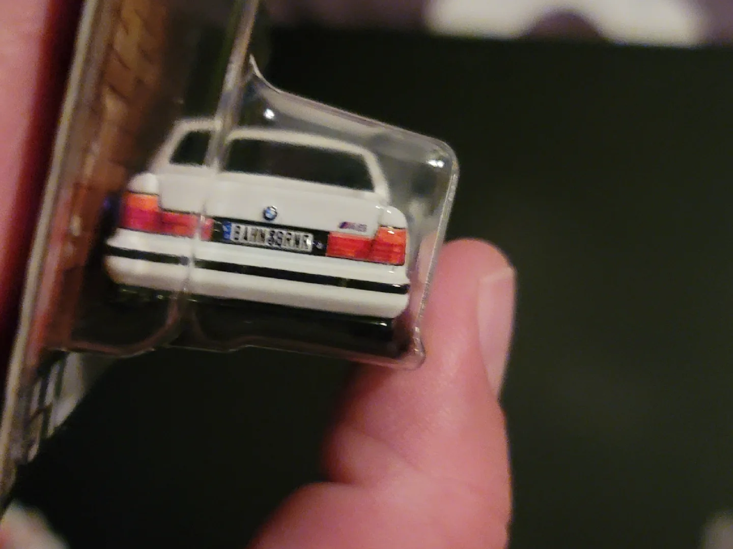 Hot Wheels '91 BMW M5 Boulevard - New in Package! image indicator(4)