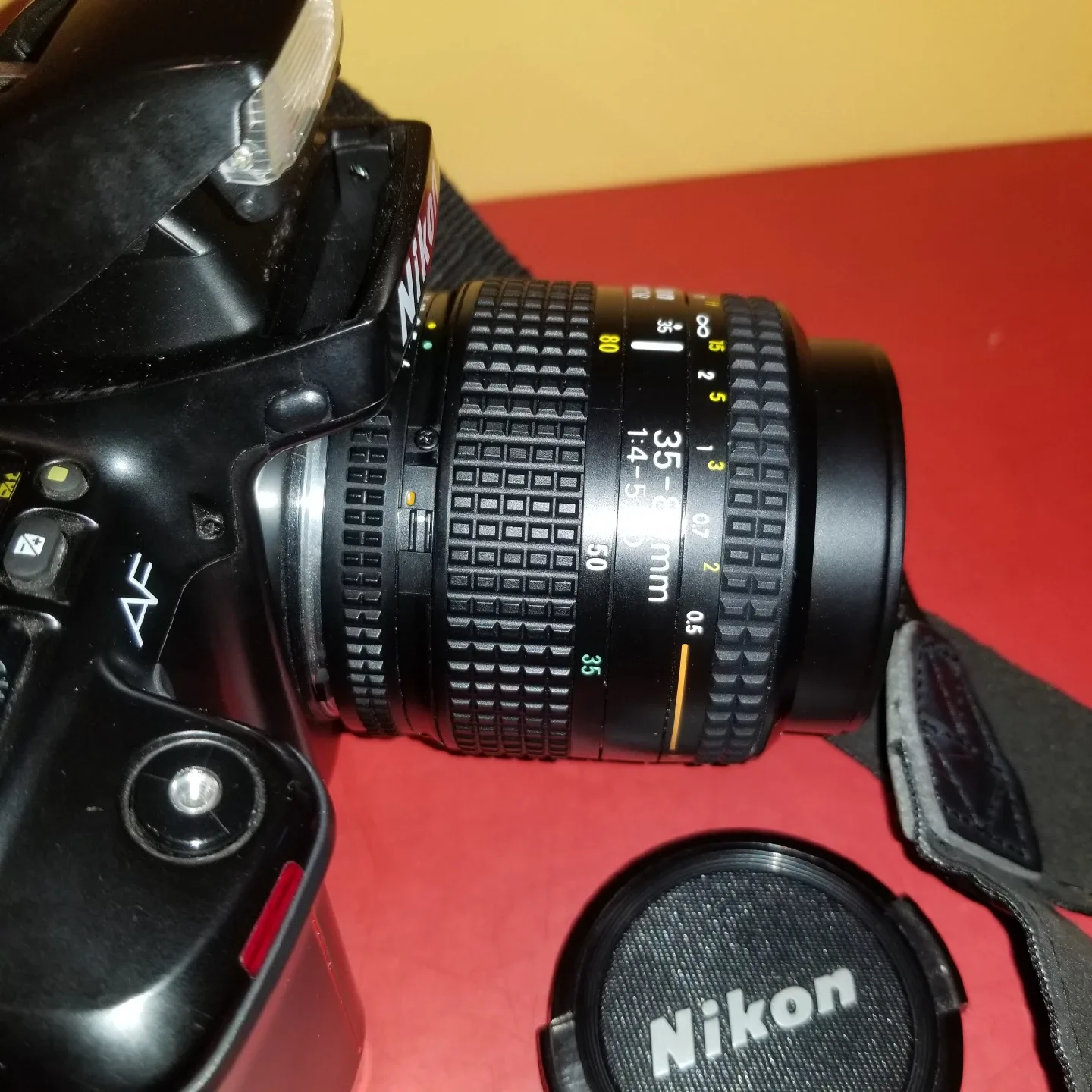 Nikon F-601 AF Film Camera with 35-80mm Lens image indicator(6)