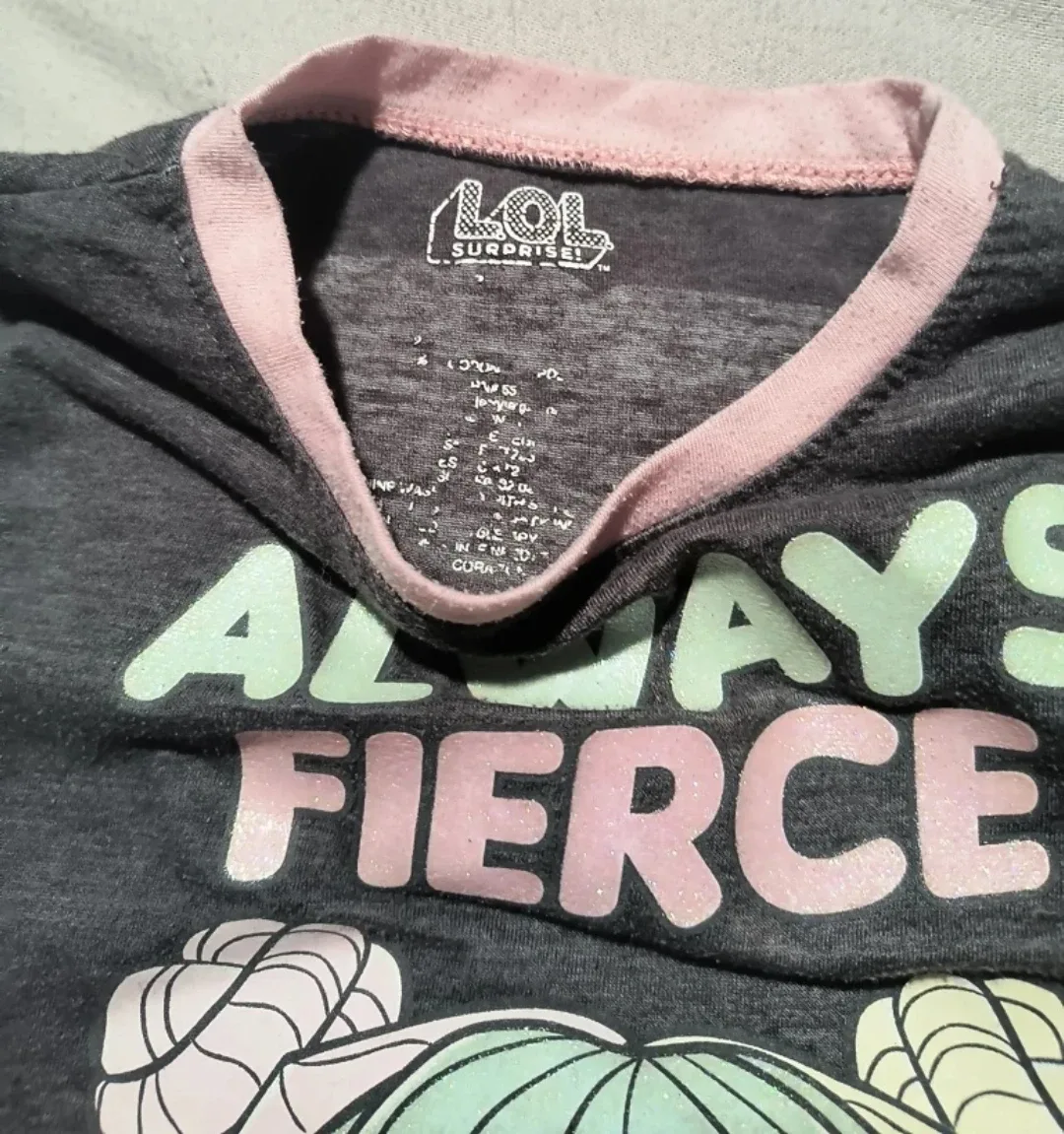 LOL Surprise! Girls' Graphic Tee - Size 5 image indicator(3)