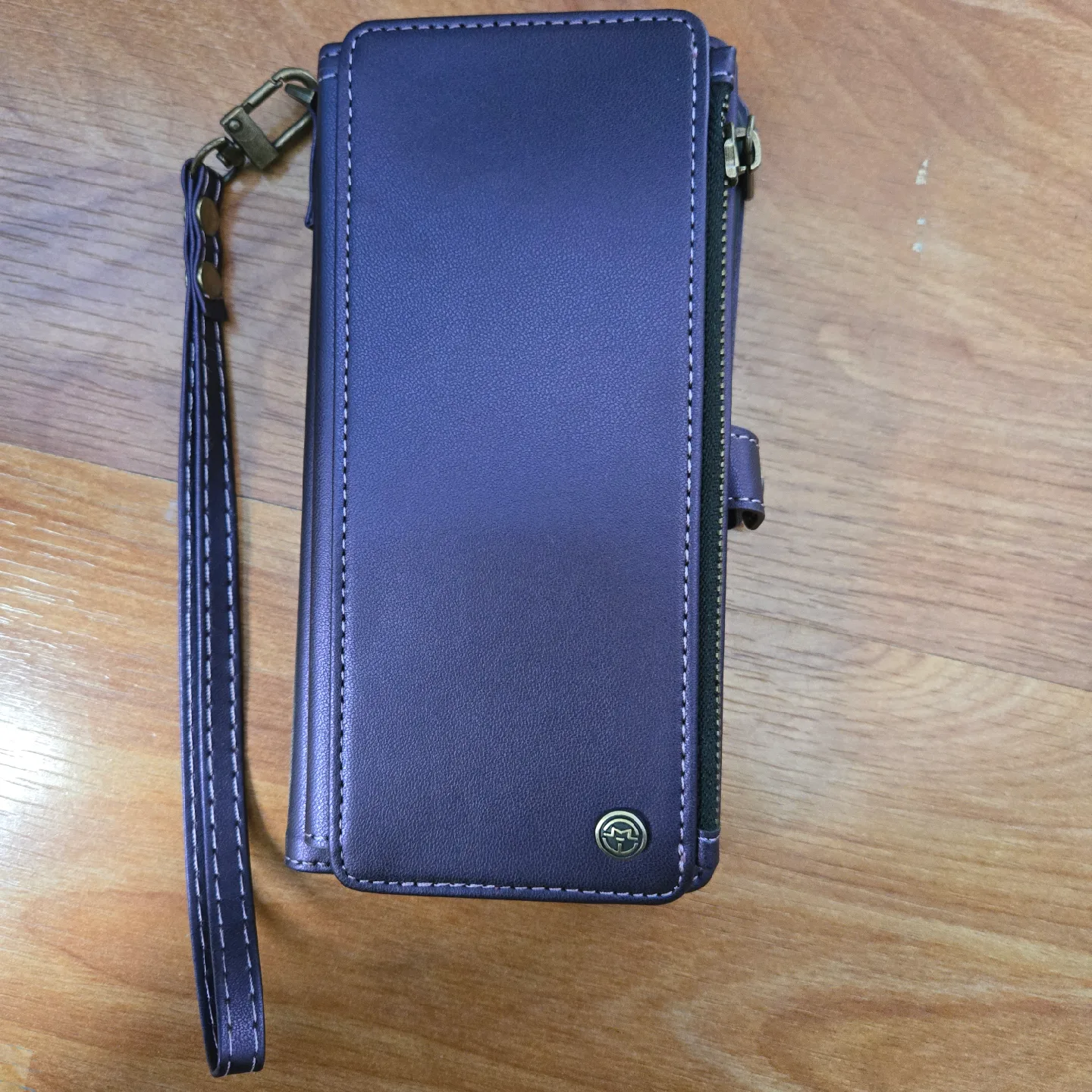 Defencase Purple Wallet Case image indicator(2)