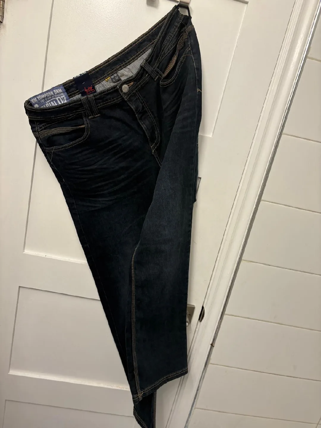 Tom Thompson Dark Wash Jeans W36 L30 image indicator(2)