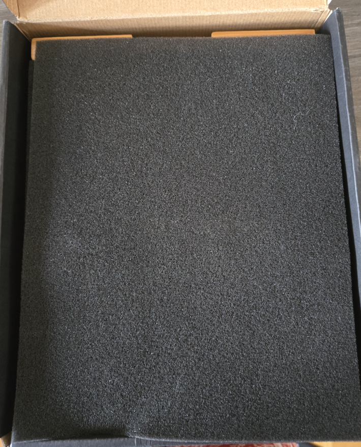 New LEEDS Bamboo Tablet Stand - photo 2