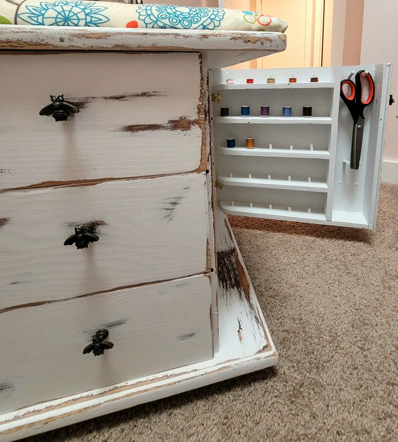 ✨ Vintage Sewing Stool – 1970s Cottagecore Treasure ✨ image indicator(7)