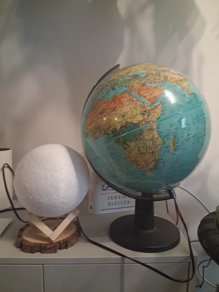 Globe and Moon Lamps thumbnail