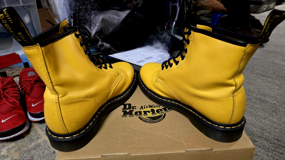 Dr. Martens 1460 Yellow Smooth Leather Boots - photo 2