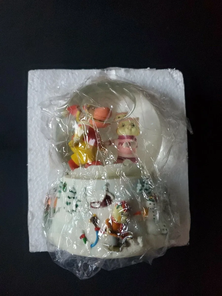 Busytown Musical Snow Globe - New in Box! image indicator(4)