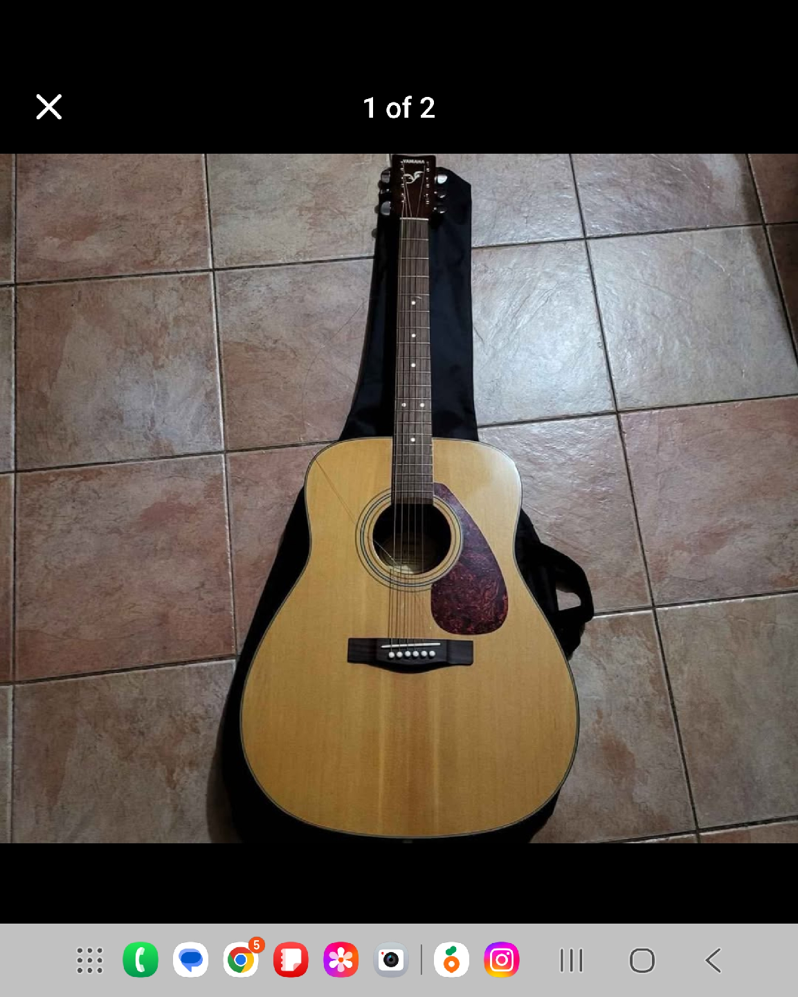 guitar needs string repairs