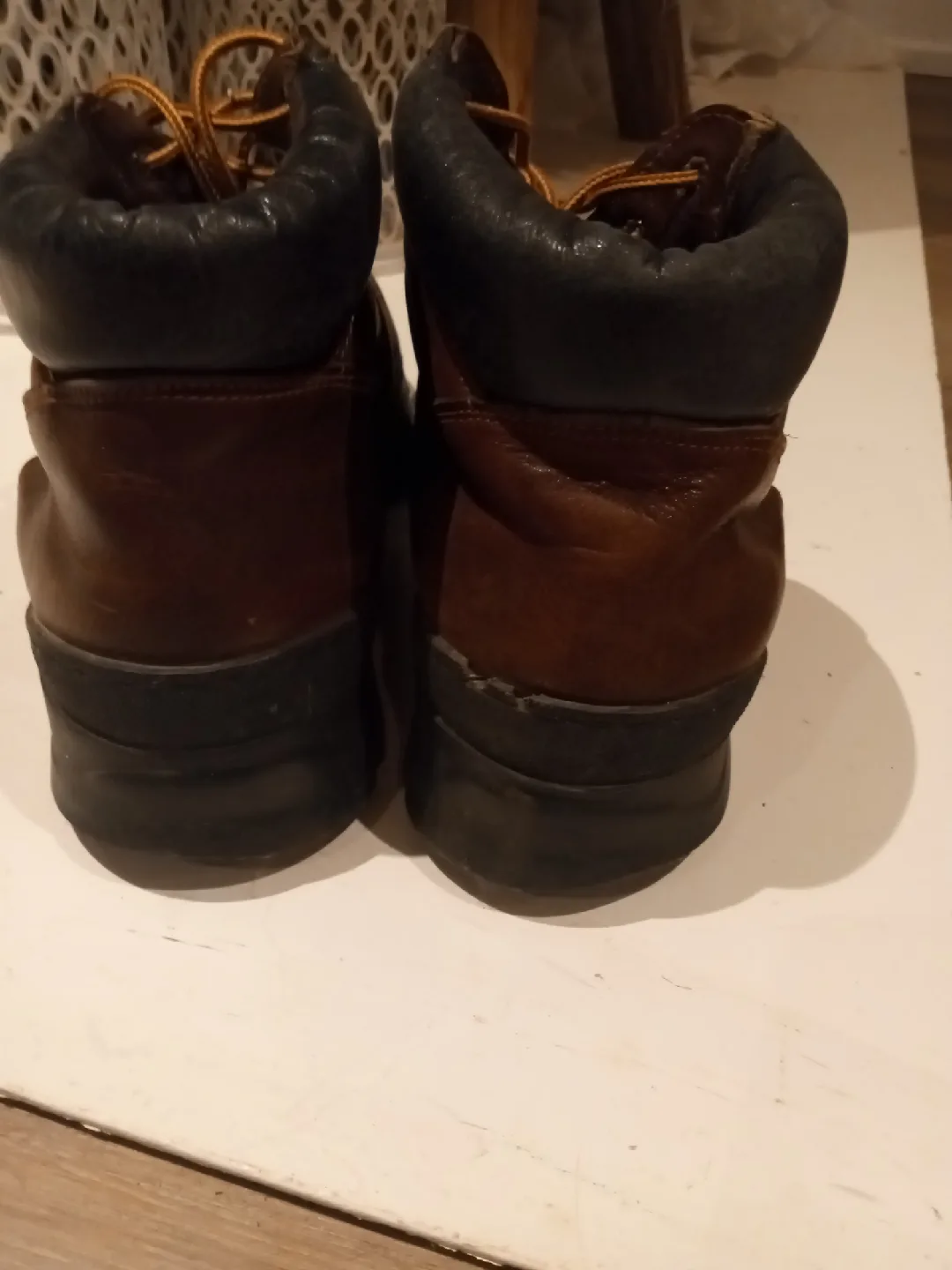 Roots Brown Leather Boots image indicator(3)