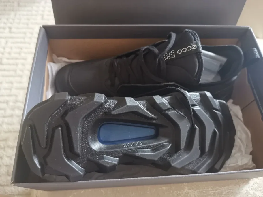 brand new ECCO MX W Low Black Shoes US 9-9.5 image indicator(8)