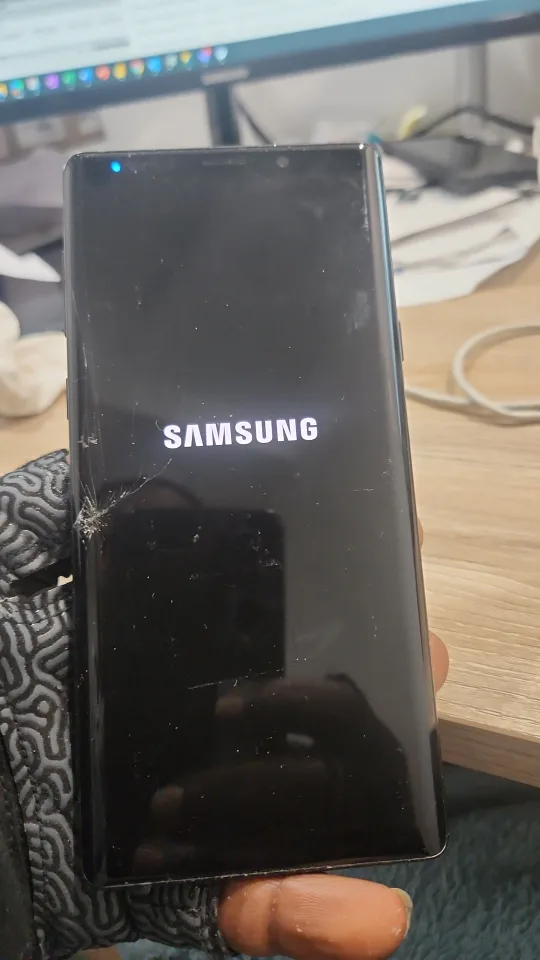 Samsung Galaxy Note 9 - 128GB Unlocked  crack screen image indicator(7)