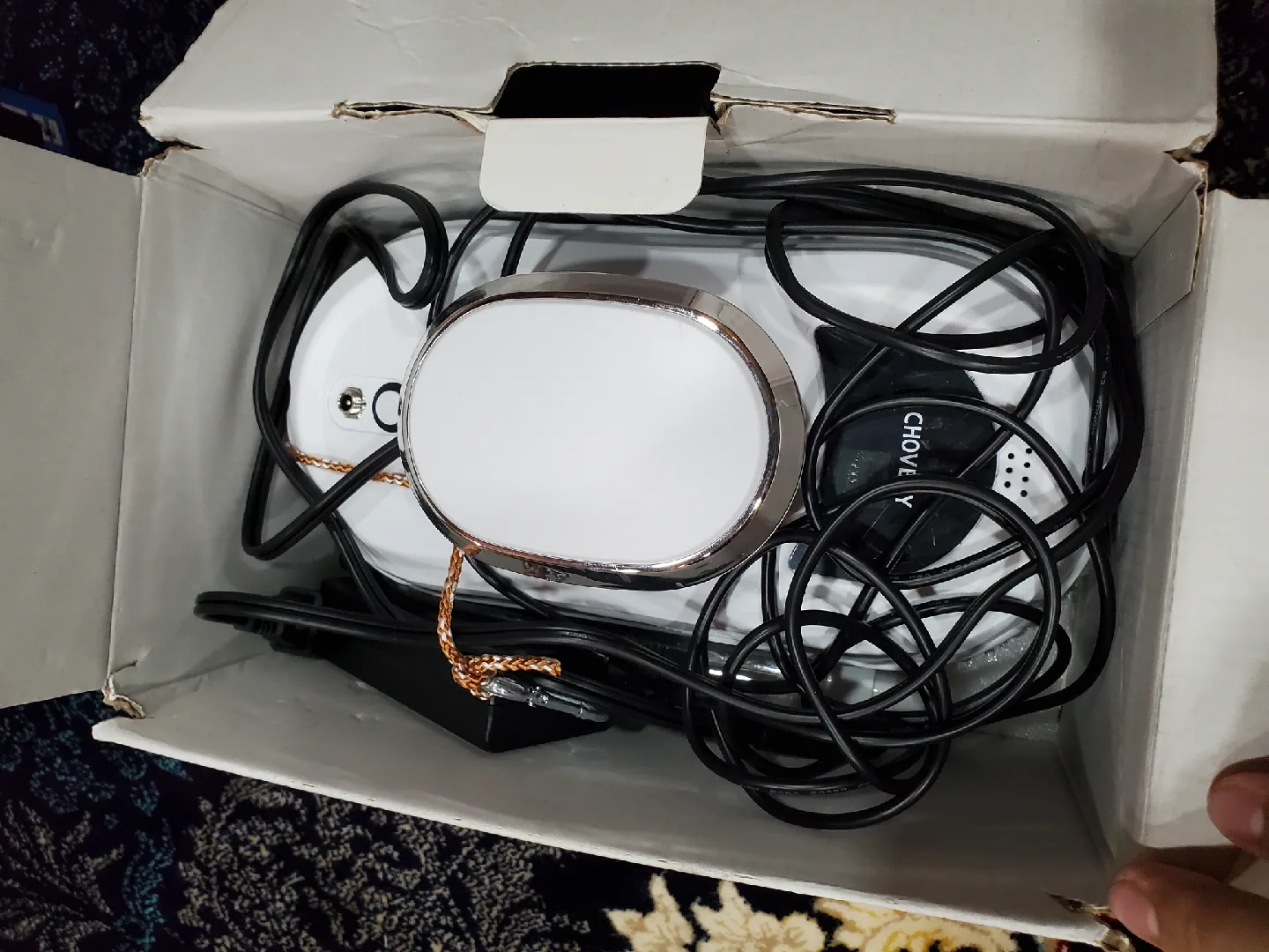 Chovery Window Cleaning Robot - Like New! image indicator(3)