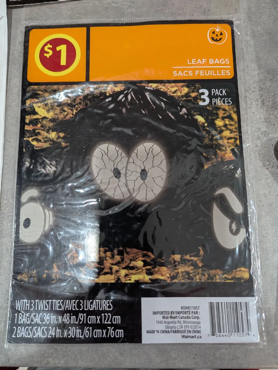 Halloween Decorations Bundle image indicator(8)