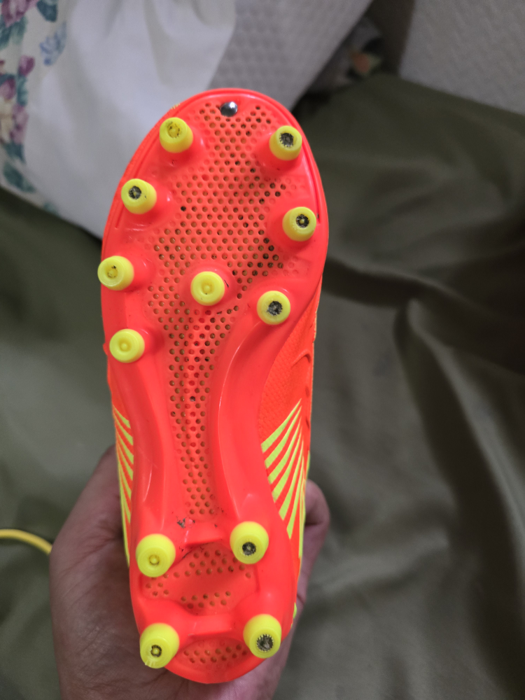 Kids' Red & Yellow Soccer Cleats size 10 - photo 3